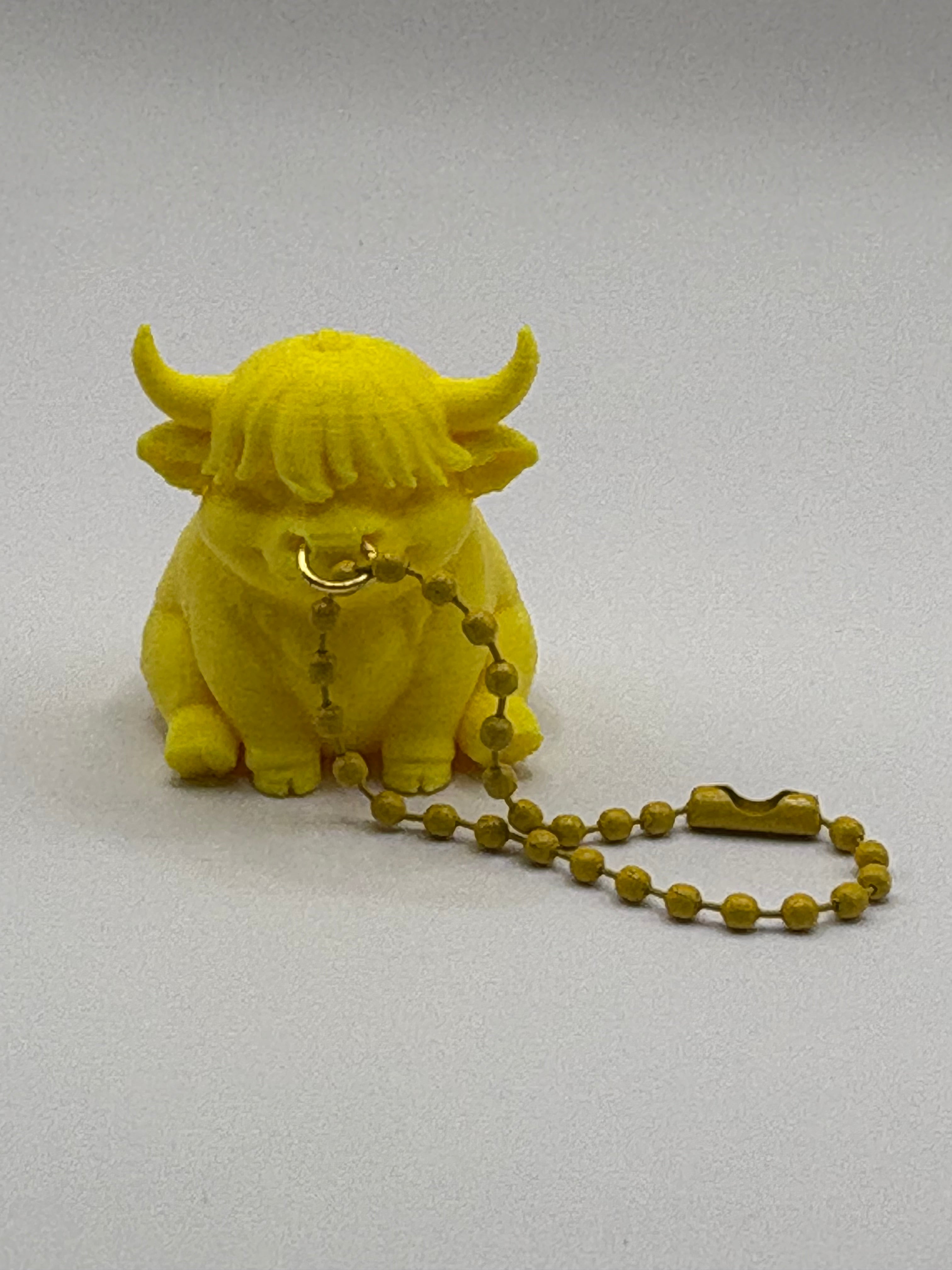 Hamilton the Highland Cow Keychain